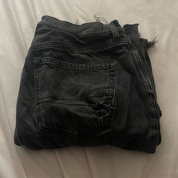 American Eagle Baggy Ripped Jeans - Picture 1 of 6